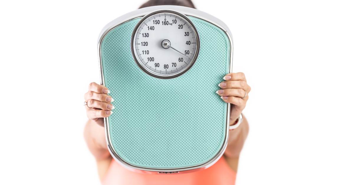 6 todistettua strategiaa laihtua 2 kiloa viikossa: vinkkejä turvalliseen laihtumiseen