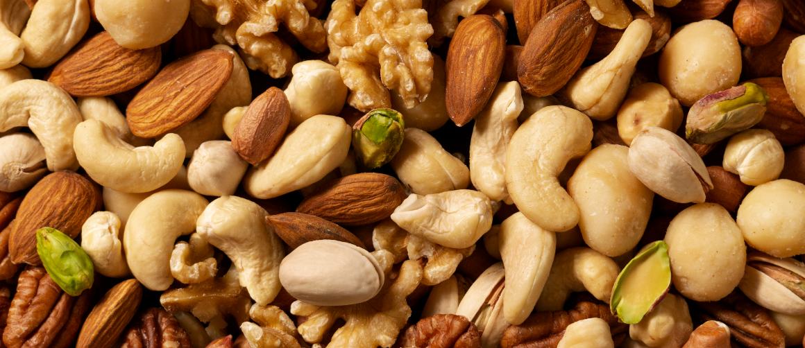 Sisältävätkö pähkinät runsaasti omega-6-rasvahappoja?