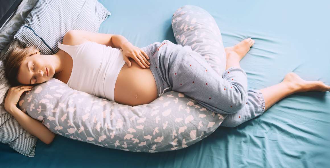 ihanteellinen nukkumisasento raskauden aikana - ensimmäiset 3 kuukautta
